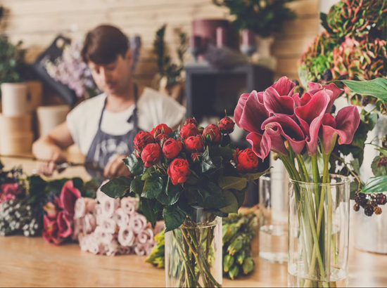 Sınırsız içerik ve tasarım özelleştirme özellikleri ile gelişmiş son panel dinamik yapı oluştur kolayca yönet teknik bilgi gerektirmeden firmanız hakkında sizi rakiplerinizden ayıracak profesyonel web tasarım scriptimizi çok uygun fiyata kullanın.