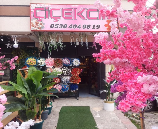 Sınırsız içerik ve tasarım özelleştirme özellikleri ile gelişmiş son panel dinamik yapı oluştur kolayca yönet teknik bilgi gerektirmeden firmanız hakkında sizi rakiplerinizden ayıracak profesyonel web tasarım scriptimizi çok uygun fiyata kullanın.